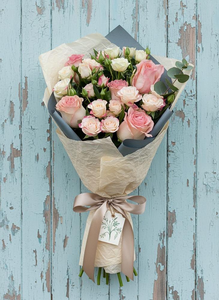 Букет цветов из: Розы в Усть-Абакане