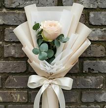 Букет цветов из:  Розы в Усть-Абакане