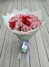 Букет цветов из:  Альстромерии #REPLACE_PRED# Усть-Абакане