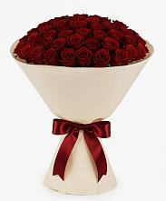 Букет 101 Бордовая роза Блэк Бакарра в Усть-Абакане
