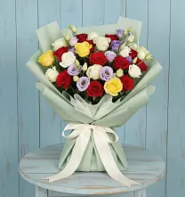 Букет цветов из:  Розы в Усть-Абакане