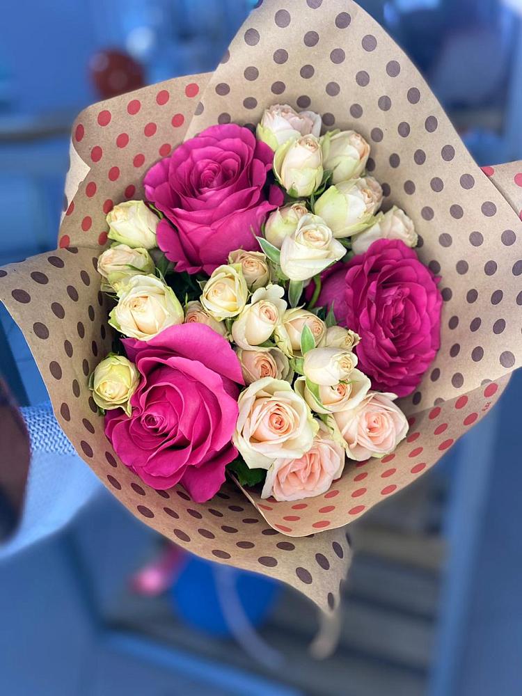 Букет цветов из: Розы в Усть-Абакане