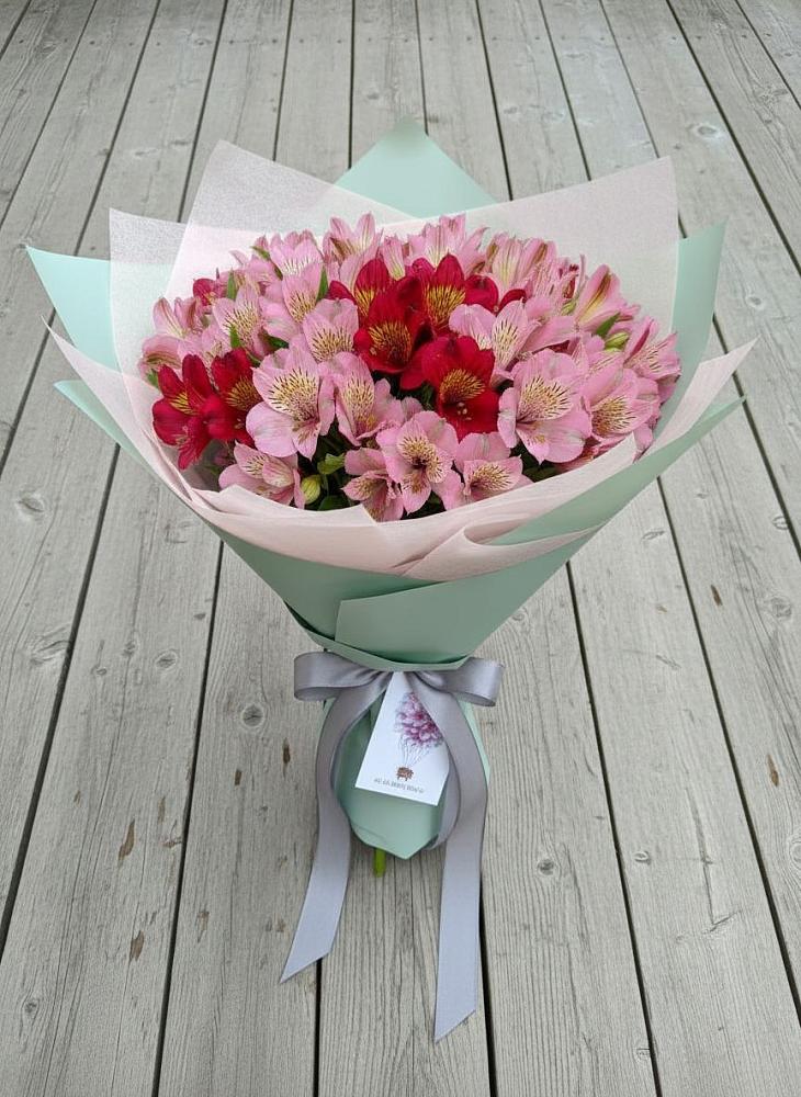 Букет цветов из: Альстромерии в Усть-Абакане