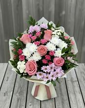 Букет цветов из:  Альстромерии, Гвоздики, Розы и Хризантемы в Усть-Абакане