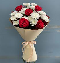 Букет цветов из:  Розы и Хризантемы в Усть-Абакане