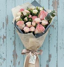 Букет цветов из:  Розы в Усть-Абакане