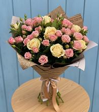Букет цветов из:  Розы в Усть-Абакане