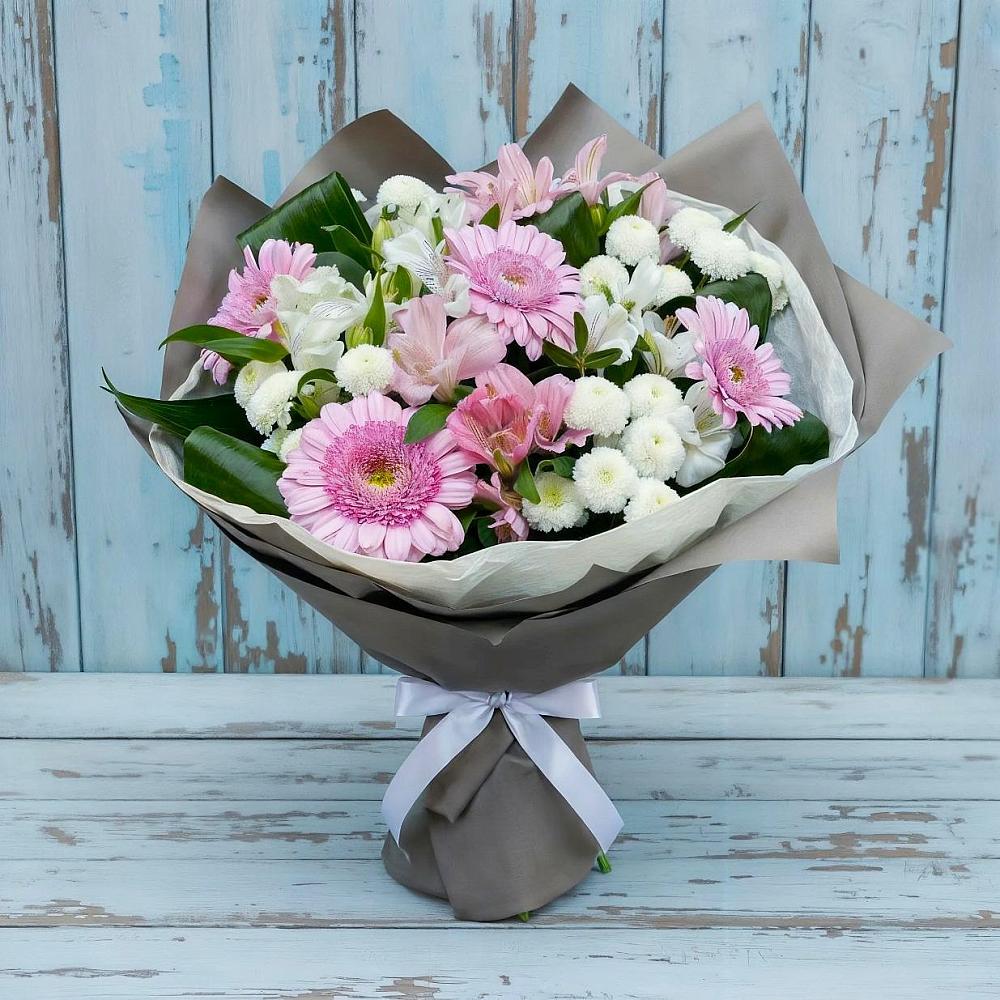 Букет цветов из: Герберы, Альстромерии и Хризантемы в Усть-Абакане