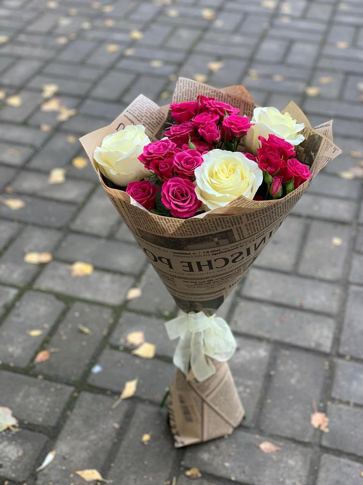 Букет цветов из: Розы в Усть-Абакане