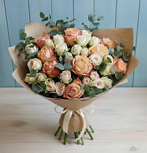 Букет цветов из:  Альстромерии и Розы #REPLACE_PRED# Усть-Абакане