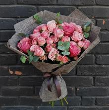 Букет цветов из:  Розы #REPLACE_PRED# Усть-Абакане