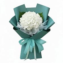 Букет цветов из:  Гортензия в Усть-Абакане