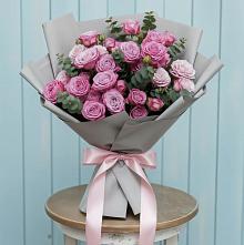 Букет цветов из:  Розы #REPLACE_PRED# Усть-Абакане